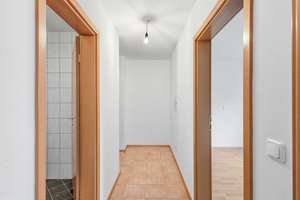 Frisch sanierte 2-Zimmer Wohnung mit Terrasse in Regensburger Toplage! – Die vollständige Adresse der Immobilie erhältst du vom Anbieter., 93053 Galgenberg, Regensburg – Vorschaubild 10