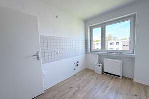 „Stilvolle Leichtigkeit – helle 3-Zimmerwohnung mit Balkonflair“ – Wiesbadener Str. 26, 47138 Obermeiderich, Duisburg – Vorschaubild 2
