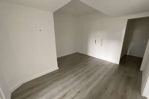 Attraktive Wohnung in Rheinnähe – Uerdinger Str. 114, 40474 Golzheim, Düsseldorf – Vorschaubild 1