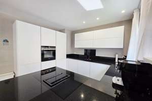Sanierte Erdgeschosswohnung mit Garage, Balkon... in Rheingönheim – 67067 Rheingönheim, Ludwigshafen am Rhein – Vorschaubild 8