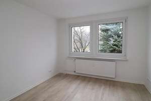 Ruhige 3-Zimmer-Wohnung mit BALKON im Grünen – Albert-Schweitzer-Straße 6, 9116 Altendorf, Chemnitz – Vorschaubild 5