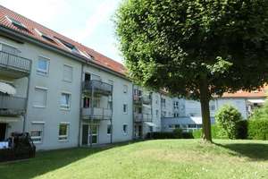TOP Eigentumswohnung mit Terrasse und Blick in den Garten