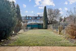 Property thumbnail 12