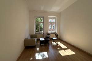 Ab sofort helle 3-Zimmer-Wohnung mit großem Balkon und Weitblick ins Grüne. Provisionsfreie – Wiederitzscher Str. 21, 4155 Gohlis-Süd, Leipzig – Vorschaubild 2