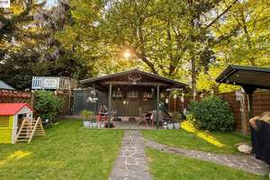 Wohnen wie im eigenen Haus - ca. 87 m² mit Garten, Pool & Garage in Essen-Stoppenberg – Die vollständige Adresse der Immobilie erhältst du vom Anbieter., 45141 Stoppenberg, Essen – Vorschaubild 10