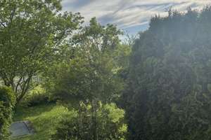 +++Eigennutzer aufgepasst - helle, freundliche 2 Zi. WE mit Terrasse, GT, TG. &  Blick ins Grüne+++