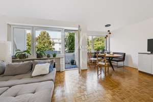 Charmante 3-Zimmer-Wohnung mit Balkon in begehrter Lage von München-Bogenhausen!