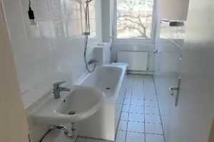 Renovierte 3-Zimmer-Wohnung mit Balkon in Hannover Bult – Marienstraße 94, 30171 Hannover – Vorschaubild 2
