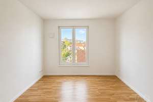 Bezugsfrei ab Juli! Großzügige  4-Zimmer-Penthouse-Wohnung mit einer Dachterrasse – Die vollständige Adresse der Immobilie erhältst du vom Anbieter., 13158 Wilhelmsruh, Berlin – Vorschaubild 7
