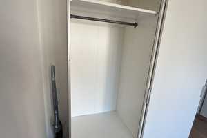 Sanierte, helle und möblierte 1-Zi.-Wohnung (34qm) mit großem Süd-Balkon und separater Küche – Landsberger Straße 431, 81241 München – Vorschaubild 12