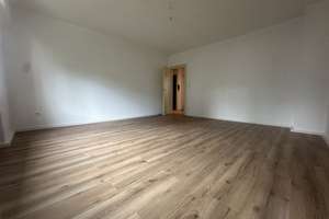 Helle 4-Zimmer-Wohnung im Dachgeschoss – modernisiert, ca. 104 m² – Königsbergerstr. 38, 42277 Oberbarmen, Wuppertal – Vorschaubild 37