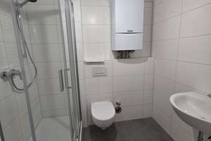 Frisch sanierte zwei Zimmer Wohung mit modernem Badezimmer ! – Alsenstraße 15, 42103 Elberfeld, Wuppertal – Vorschaubild 9