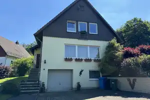 Natur Pur - Fantastisches Einfamilienhaus mit ca. 116 m² Wohnfläche und sonnigem Grundstück – Osterode am Harz (Kreis) – Vorschaubild 3