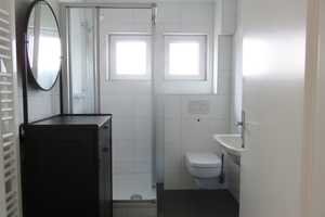Sofort verfügbar: 2-3 Familienhaus in Metzingen-Neuhausen – Reutlingen (Kreis) – Vorschaubild 8