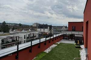 3 Zimmer Wohnung mit tollem Ausblick über Darmstadt (3 Seiten Dachterrasse)