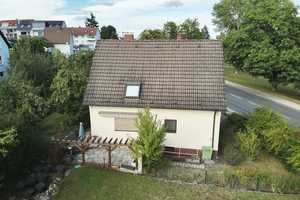 Großzügiges Einfamilienhaus mit Garten und Garage am Fuß des Roten Hügels, Bayreuth! Sofort frei! – Bayreuth – Vorschaubild 4
