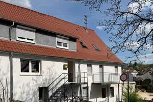Hier bekommen Sie noch richtig Rendite
Solide Kapitalanlage in zentraler Lage – Die vollständige Adresse der Immobilie erhältst du vom Anbieter., 72661 Grafenberg – Vorschaubild 4