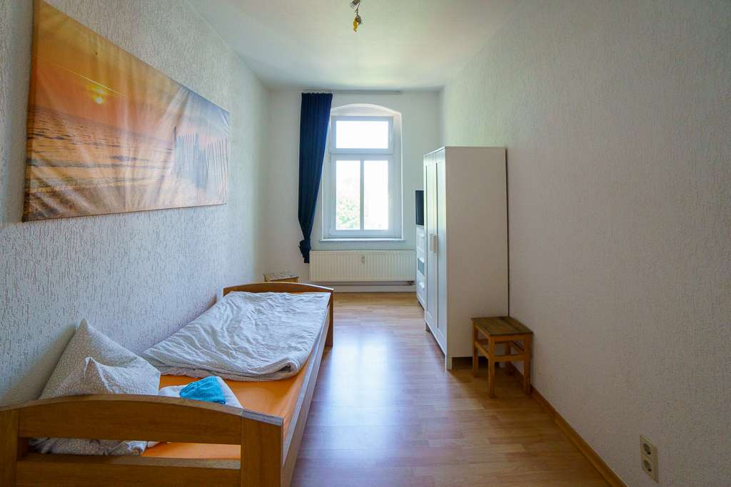 Immobilie in Chemnitz - Attraktive 90 qm 3-Zimmer-Wohnung in Chemnitz bezugsfertig oder vermietbar - Bild 4