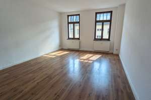 +++WUNDERSCHÖNE 3-R.WHG+MIT BALKON+MODERNEM BAD+LIEBEVOLL SANIERT!!!+++