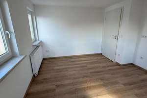 Dachgeschosswohnung in Pleinfeld - Frisch saniert – Ringstraße 24, 91785 Pleinfeld – Vorschaubild 2