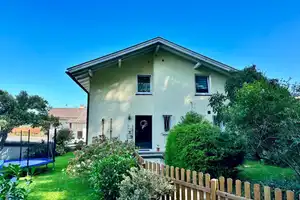Zweifamilienhaus mit Entwicklungspotenzial in Brannenburg – Rosenheim (Kreis) – Vorschaubild 1