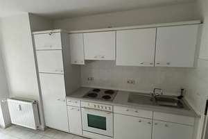 2-Zimmer mit Einbauküche, Balkon, Dusche und Laminat zum Toppreis! 