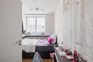 Ihr Passiv‑Reihenhaus in Iserbrook – klare Architektur, hohe Effizienz. – Die vollständige Adresse der Immobilie erhältst du vom Anbieter., 22589 Iserbrook, Hamburg – Vorschaubild 12
