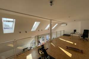 Eine schöne Dachgeschosswohnung mit Klimaanlage – Berg-am-Laim-Straße 87, 81673 Echarding, München – Vorschaubild 4