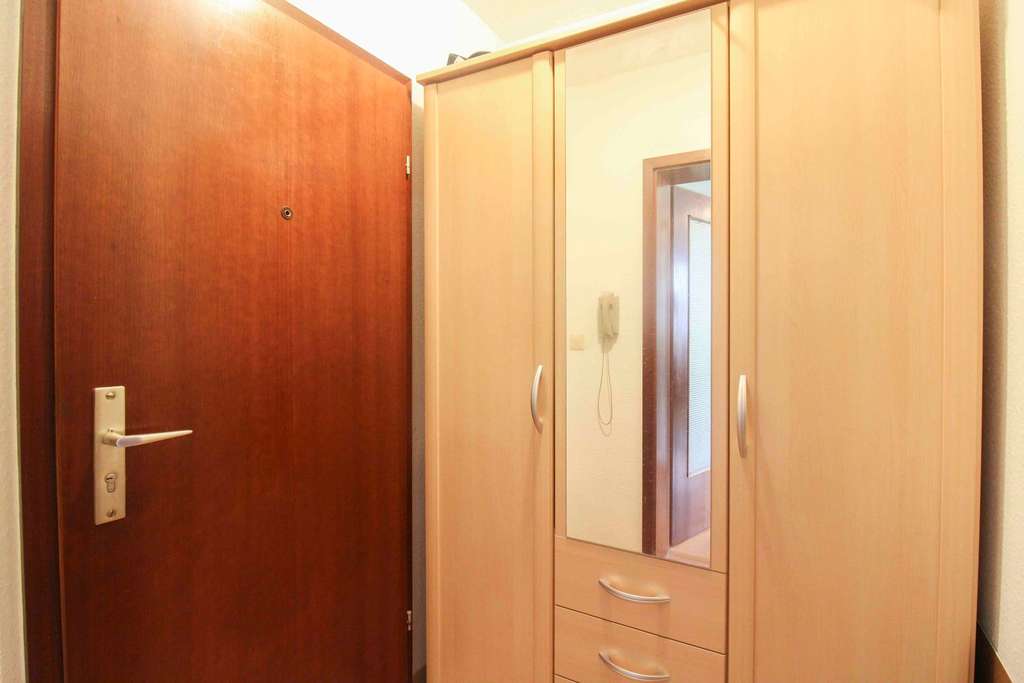 Immobilie in Schwieberdingen - 1 Zimmer Wohnung mit Balkon und TG Stellplatz, sofort bezugsfrei - Bild 1