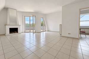 2 Zimmer Wohnung mit offenem, ausgebautem Dachstudio in Eschersheim! – 60431 Eschersheim, Frankfurt am Main – Vorschaubild 2