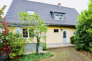 3-Parteienhaus für Kapitalanleger oder Großfamilien in bester Lage – Holzstraße 8, 64342 Seeheim-Jugenheim – Vorschaubild 2