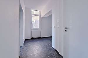 Erstbezug! Lichtdurchflutete und großzügige 2-Zimmer-Altbauwohnung mit 2 Balkonen.  – Veilchenstraße 17, 76131 Oststadt, Karlsruhe – Vorschaubild 14