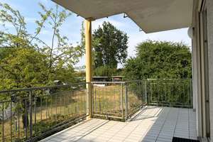 Wohnen am Weinberg – Gepflegte 2,5-Zimmer-Wohnung mit zwei Stellplätzen in Lützelsachsen