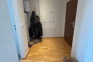 Großzügige Maisonettewohnung mit Balkon und 2 Stellplätzen – Königstraße 19, 12105 Mariendorf, Berlin – Vorschaubild 3