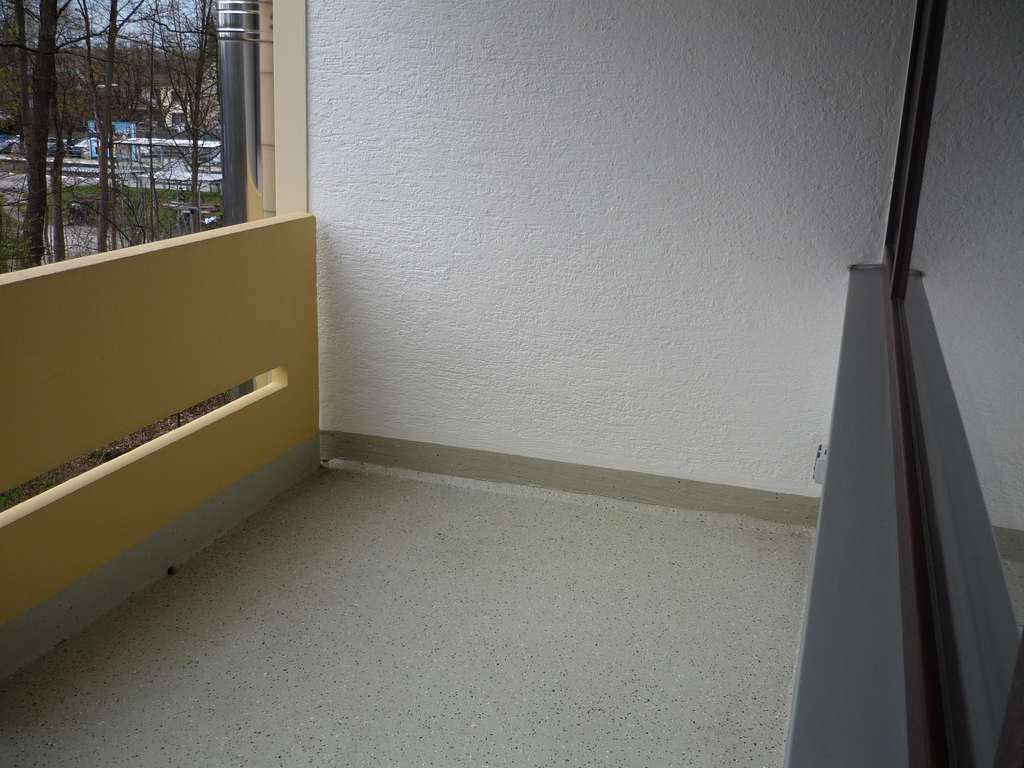 Immobilie in Eching - Helle 1-Zimmer Wohnung mit Balkon im 2. OG in Eching - Bild 0