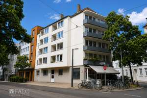Helle, bezugsfreie 2-Zimmer-Wohnung mit Balkon & Loggia in Düsseldorf-Pempelfort – 40477 Pempelfort, Düsseldorf – Vorschaubild 13