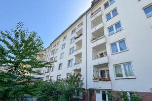 Unterbilk: Raum für Ihre Ideen – 4-Zimmer-Wohnung mit zwei Balkonen und Rheinturmblick – Die vollständige Adresse der Immobilie erhältst du vom Anbieter., 40219 Unterbilk, Düsseldorf – Vorschaubild 37