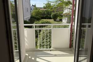 Modern sanierte Zwei-Zimmer-Wohnung in zentraler - dennoch ruhiger Lage von Buchloe – Flurstraße 17d, 86807 Buchloe – Vorschaubild 2