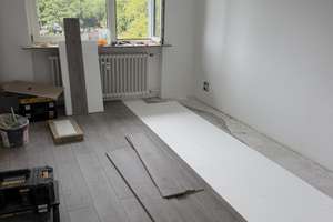 vollständig, kernsanierte helle 3 Zimmerwohnung mit Balkon – Nevigeser Str. 132, 42113 Uellendahl-Katernberg, Wuppertal – Vorschaubild 3