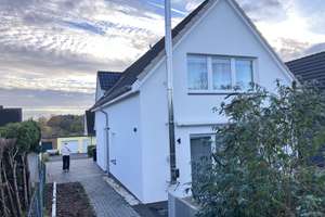 Komfort Doppelhaushälfte nach Kernsanierung im Erstbezug zu verkaufen ! – Am Krautacker 18, 23570 Travemünde, Lübeck – Vorschaubild 2