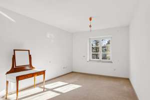 Eine Villa, ein Garten, ein bauliches Kunstwerk – Die vollständige Adresse der Immobilie erhältst du vom Anbieter., 82256 Fürstenfeldbruck – Vorschaubild 10