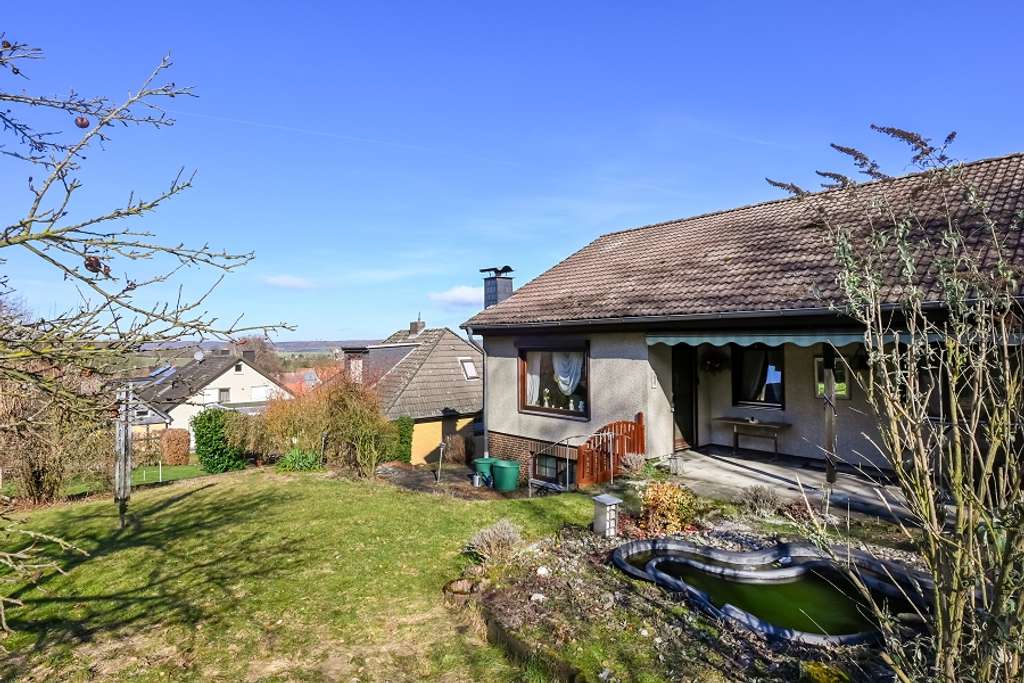 Immobilie in Sibbesse - Ihr Projekt in idyllischer Lage - Sanierungsbedürftiges Einfamilienhaus in Feld- und Waldrandlage! - Bild 0