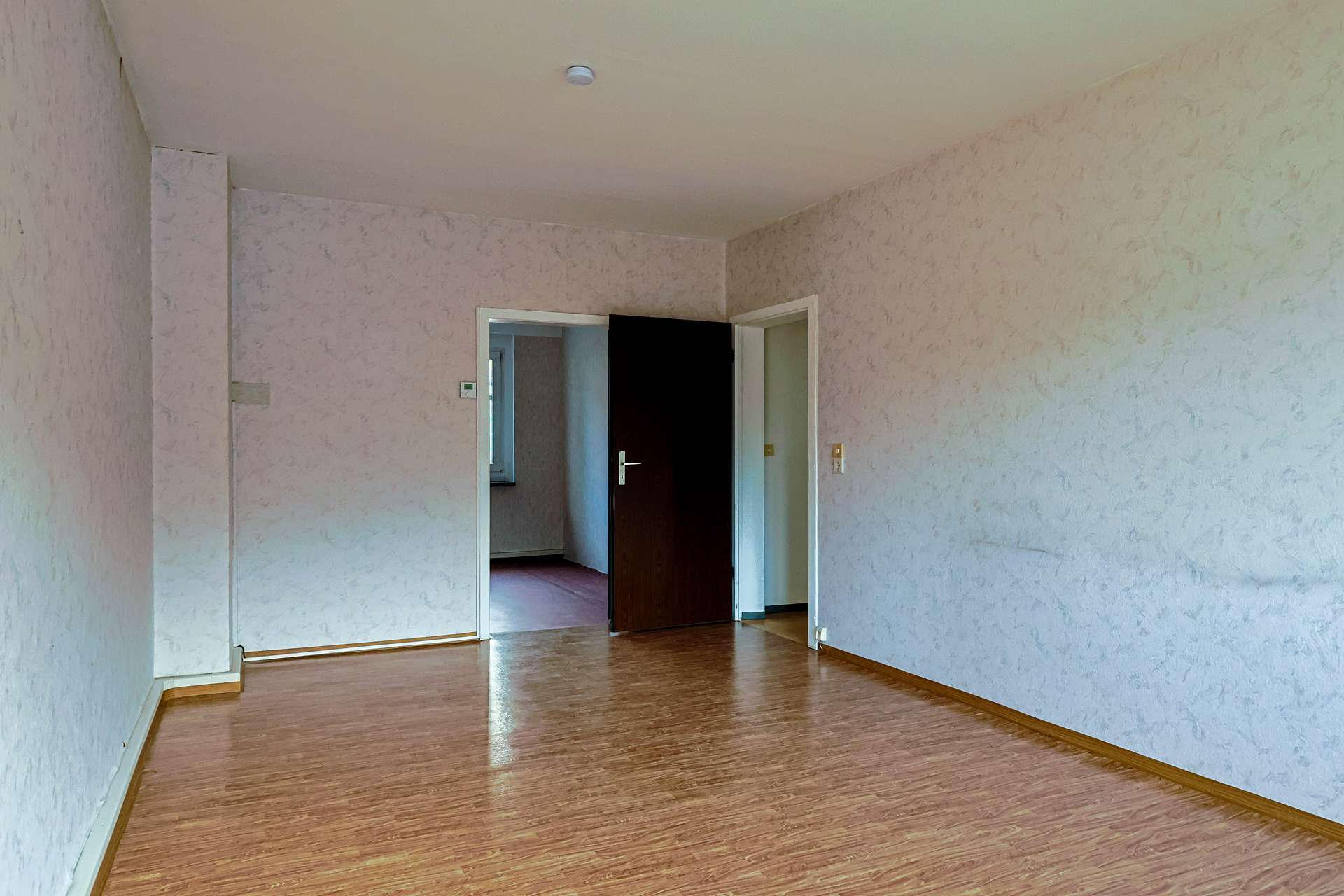 Immobilie in Probstzella - Bezugsfreie 2-Zimmer-Wohnung in zentraler Lage - Bild 4