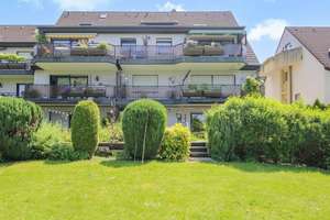 Freigezogene Maisonettewohnung mit ca. 110 m²,zwei Balkonen &Tiefgaragenstellplatz in Essen-Frintrop