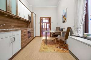 Property thumbnail 9