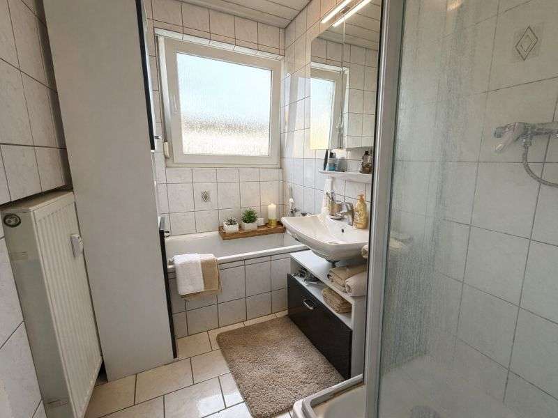 Immobilie in Metzingen - Rundum gepflegt und gut vermietet - Toll modernisierte Wohnung im Neugreuth - Bild 8