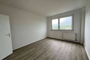 Neu Sanierte 3 Zimmer mit bester Aussicht in Zwickau – Moseler Straße 10, 8058 Pölbitz, Zwickau – Vorschaubild 3