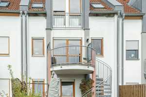 Reihenmittelhaus trifft Familienglück – Budapester Str. 41, 97084 Würzburg – Vorschaubild 1