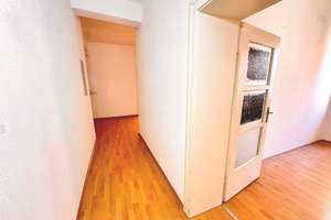Provisionsfrei – Freie und gepflegte 6-Zimmer-Wohnung in Nürnberg – Landgrabenstraße 19, 90443 Steinbühl, Nürnberg – Vorschaubild 22