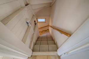 Stilvolles Einfamilienhaus mit großem Entwicklungspotenzial und Doppelgarage in sonniger Hanglage – Die vollständige Adresse der Immobilie erhältst du vom Anbieter., 75181 Eutingen, Pforzheim – Vorschaubild 15